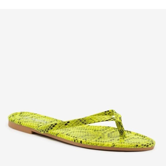 Snake Print Flip Flop Sandals - Picture 4 of 5